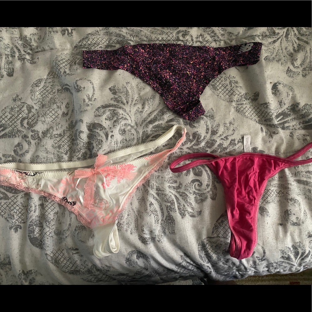 3 thong panties